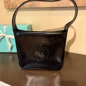 Gucci
Interlocking G Top Handle Bag Vintage